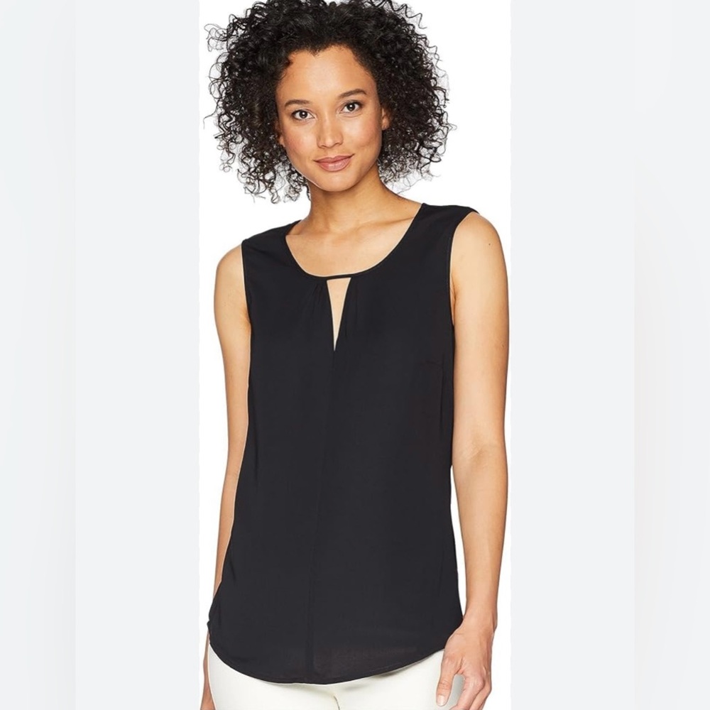 Nic + Zoe Women’s Easy Keyhole Top Black Size Small